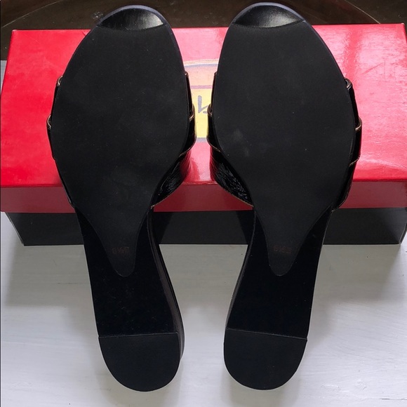 NWT Talbots Beckham Black Leather Sandals Size 8.5 - Picture 6 of 6